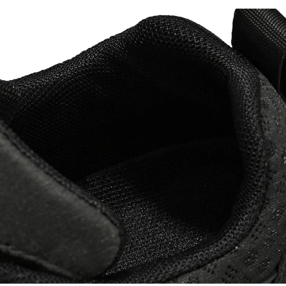 Kora Pro Barefoot Shoe