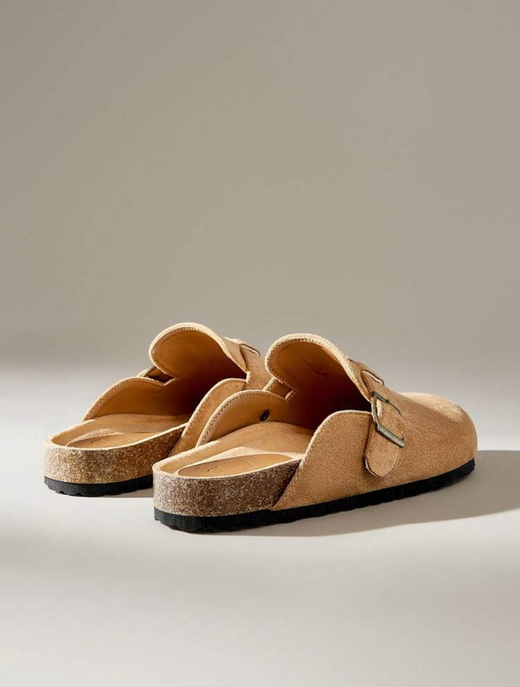 Kora Barefoot Sandal