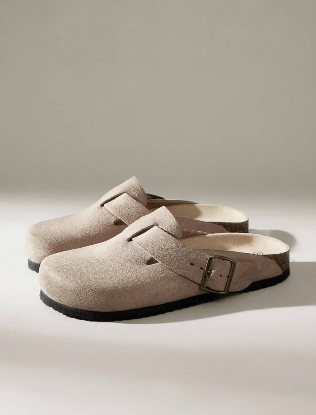 Kora Barefoot Sandal