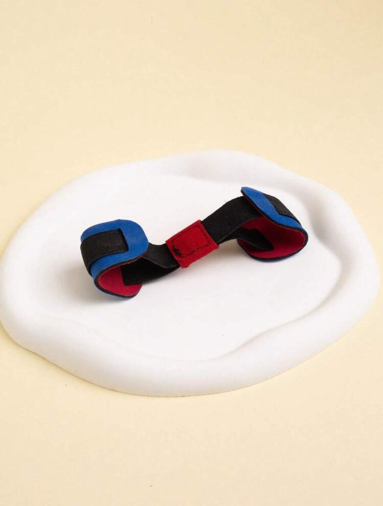 Kora Toe Straightener
