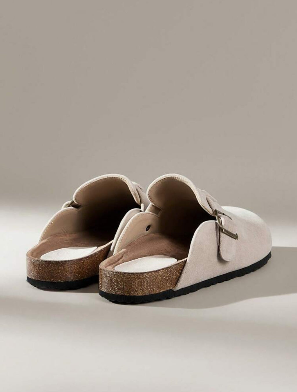 Kora Barefoot Sandal